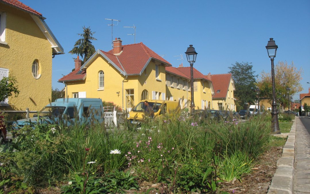 Visite de la cité-jardin de Stains