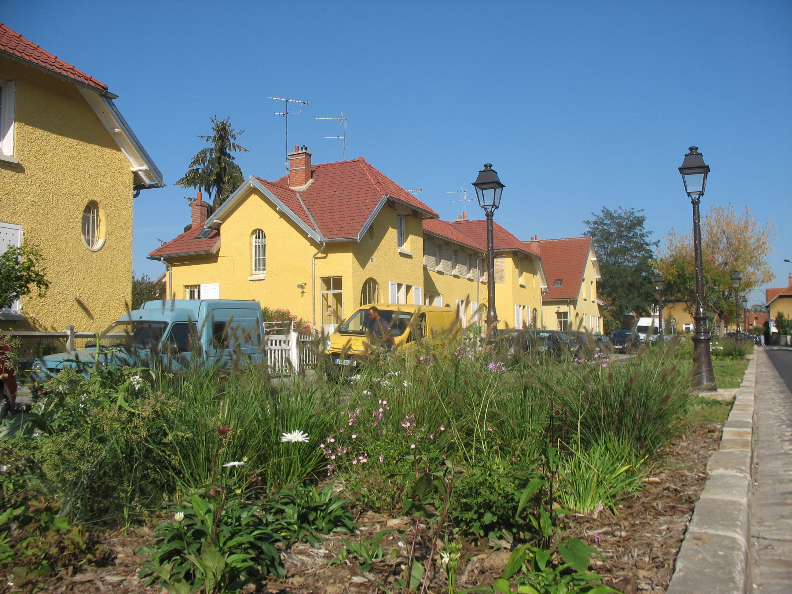 Visite de la cité-jardin de Stains