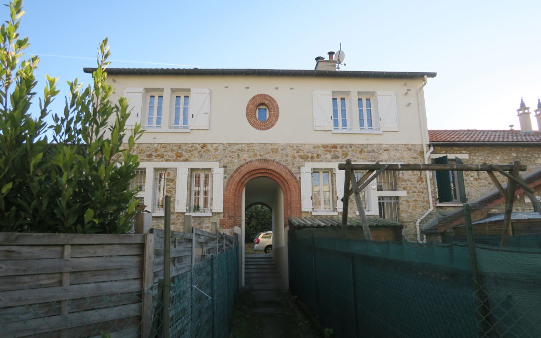 Cité-jardins de l’Aqueduc (Arcueil), pavillon et venelle