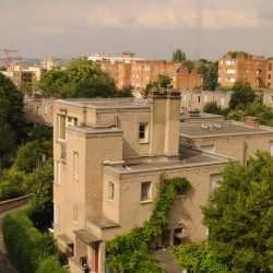 En deçà et au-delà du périphérique, de Paris au Pré Saint-Gervais