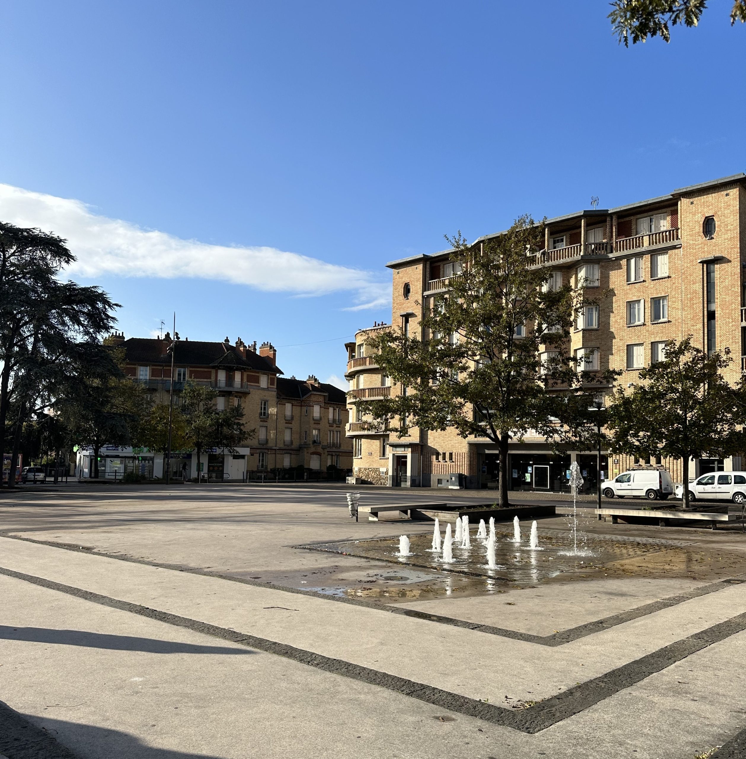 De l’espace Paul-Eluard au studio théâtre : une histoire des loisirs à Stains | Printemps des cités-jardins 2024