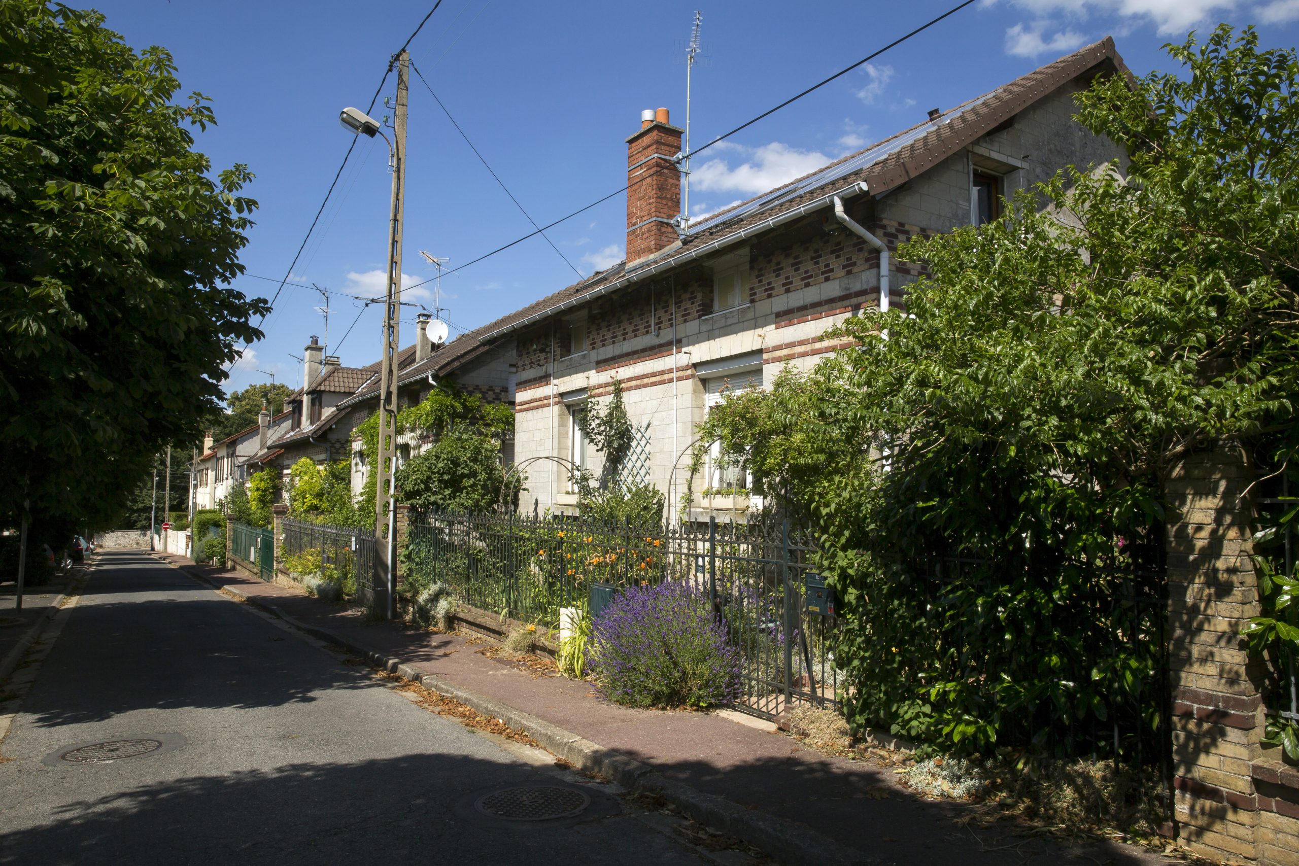 Visite sur l’héritage social et urbain de la Cartoucherie française